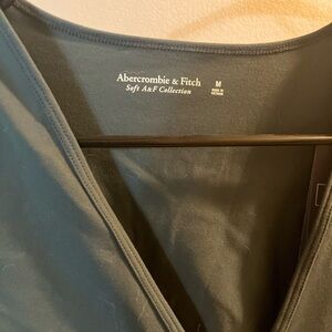 Long-Sleeve Seamless Deep-V Bodysuit